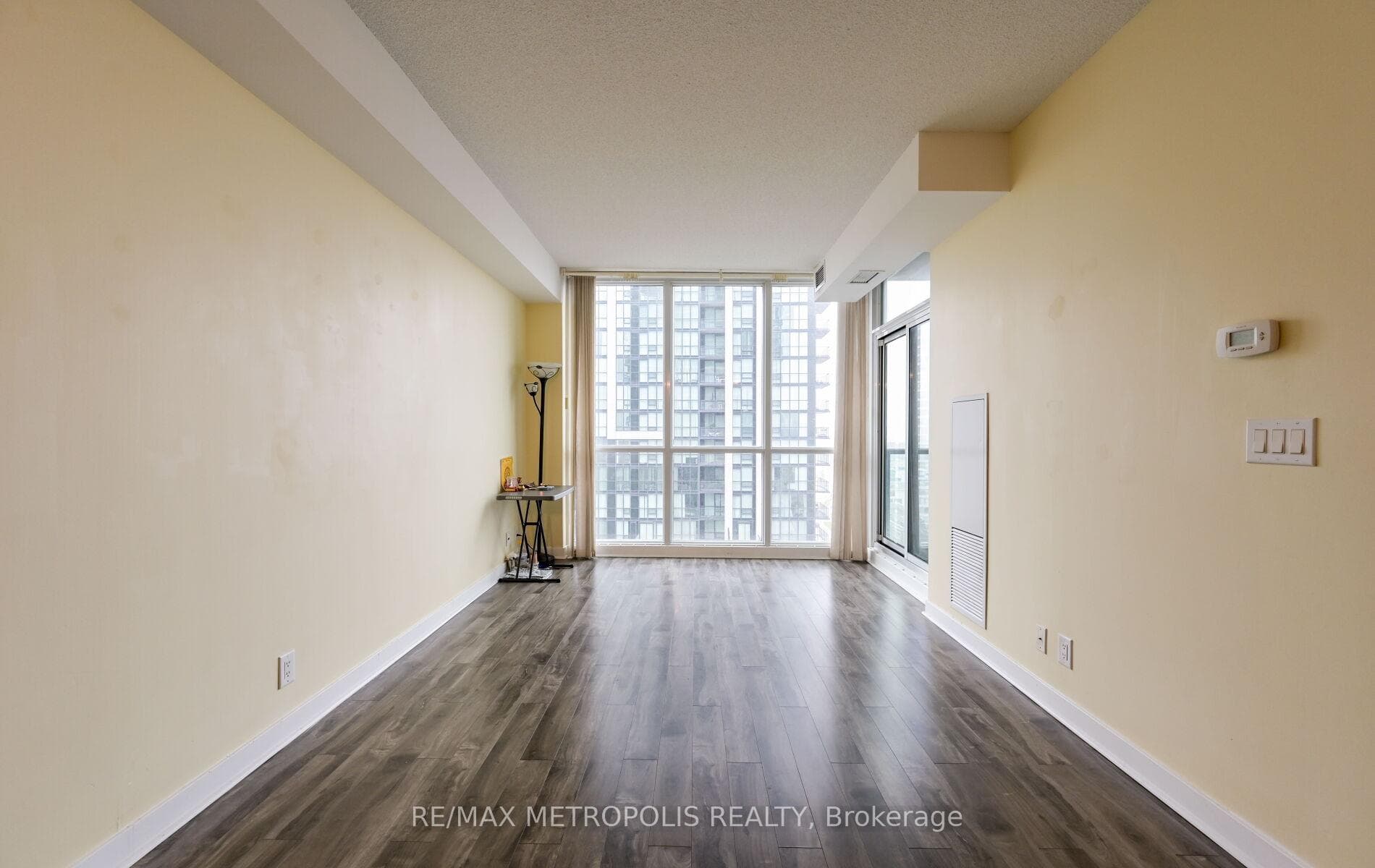 3985 Grand Park Drive 1004, Mississauga, ON L5B 0H8, Mississauga, ON — photo 7 of 43