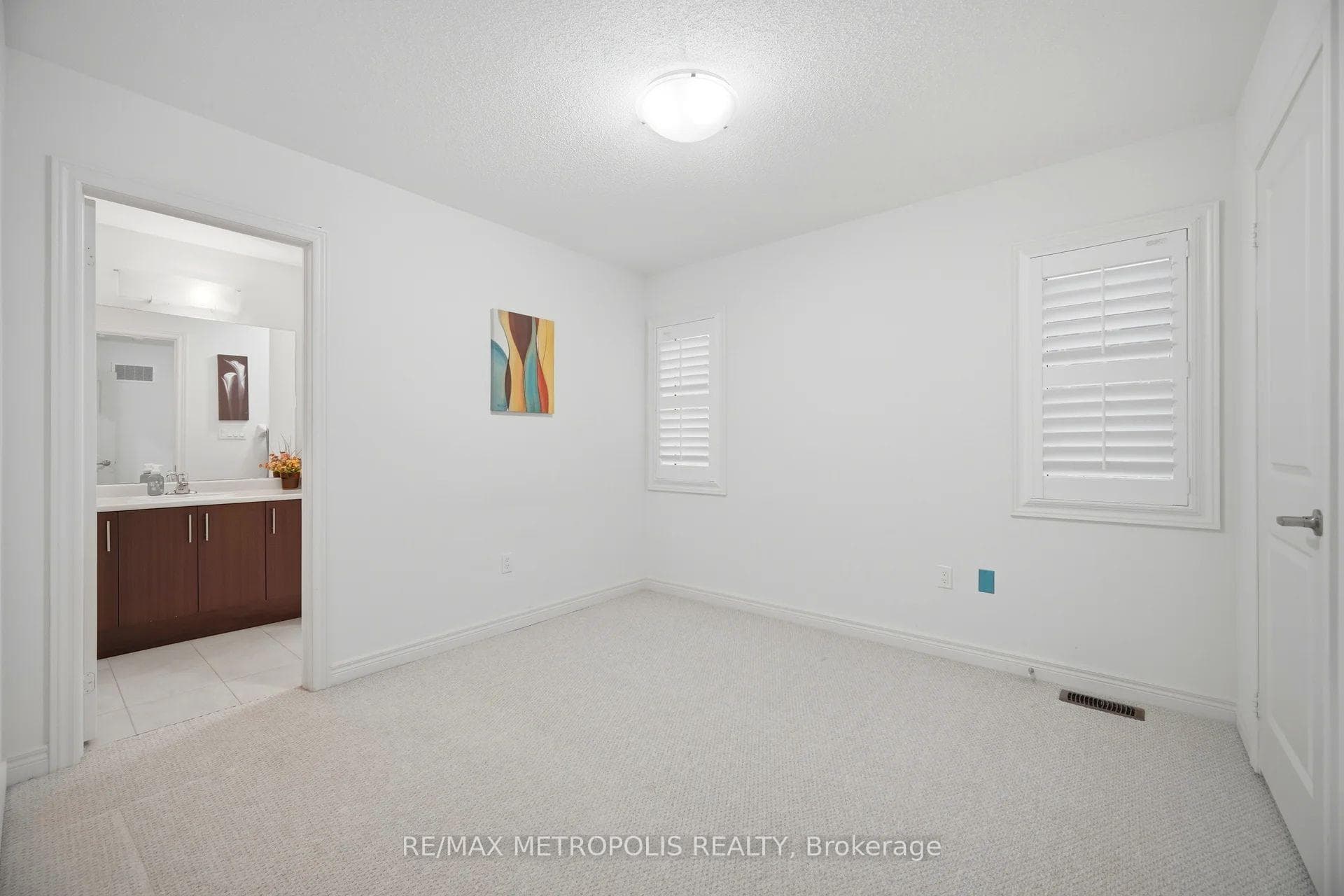 223 Inverness Way S, Bradford West Gwillimbury, ON L3Z 0W5, Bradford West Gwillimbury, ON — photo 16 of 95