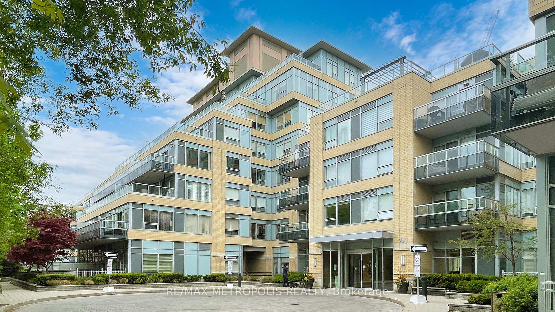 701 Sheppard Avenue W 228, Toronto C06, ON M3H 0B2, Toronto C06, ON — photo 31 of 50