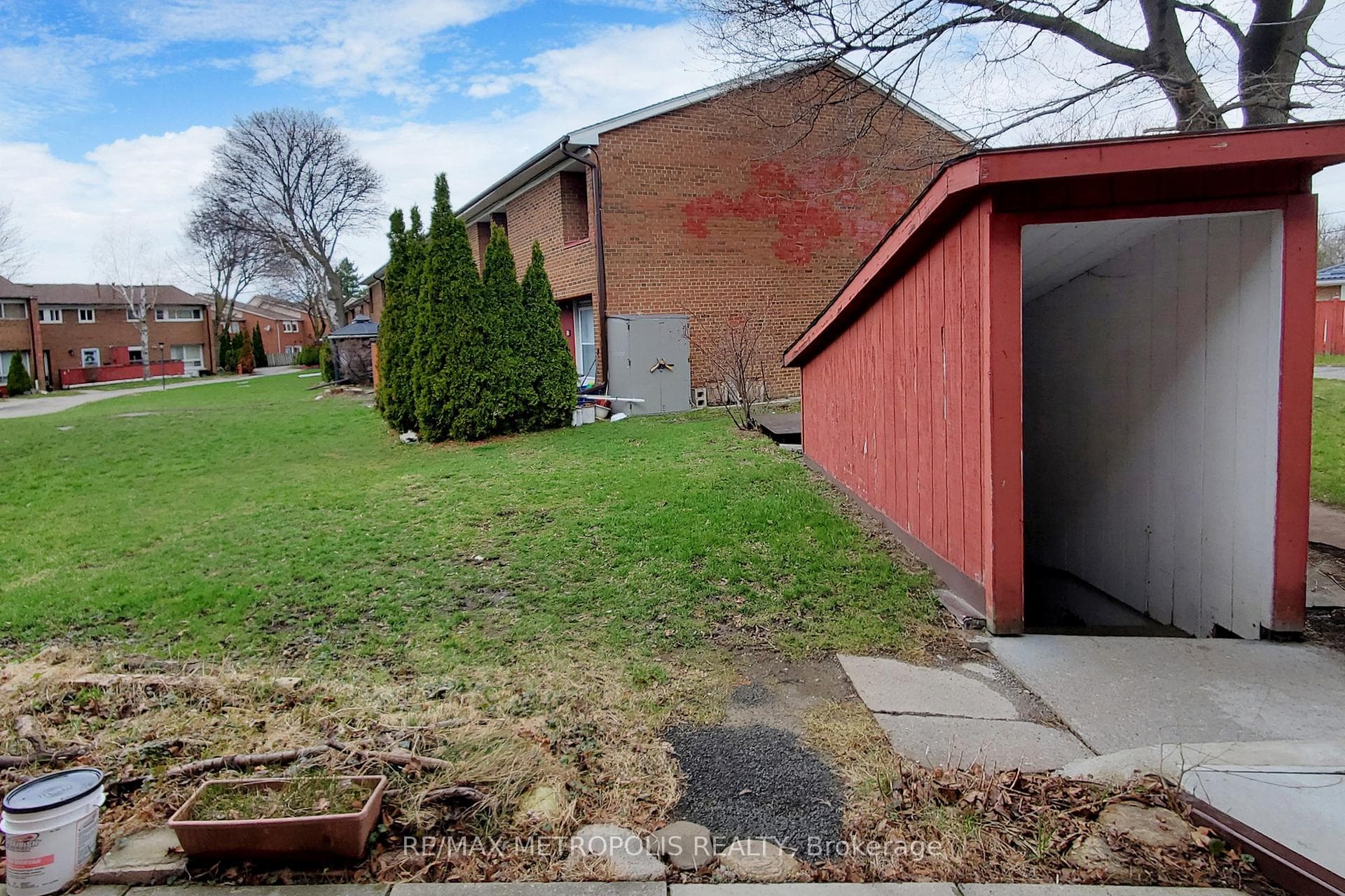 1021 Midland Avenue 25, Toronto E08, ON M1K 4G7, Toronto E08, ON — photo 50 of 50