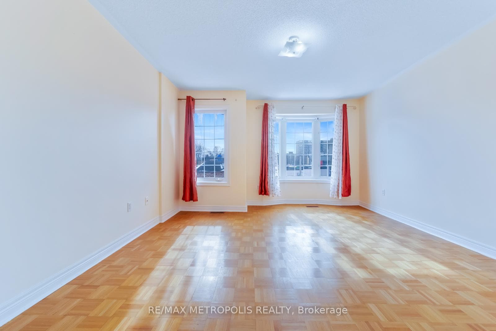 16B Gower Street, Toronto E03, ON M4B 3P5, Toronto E03, ON — photo 9 of 14