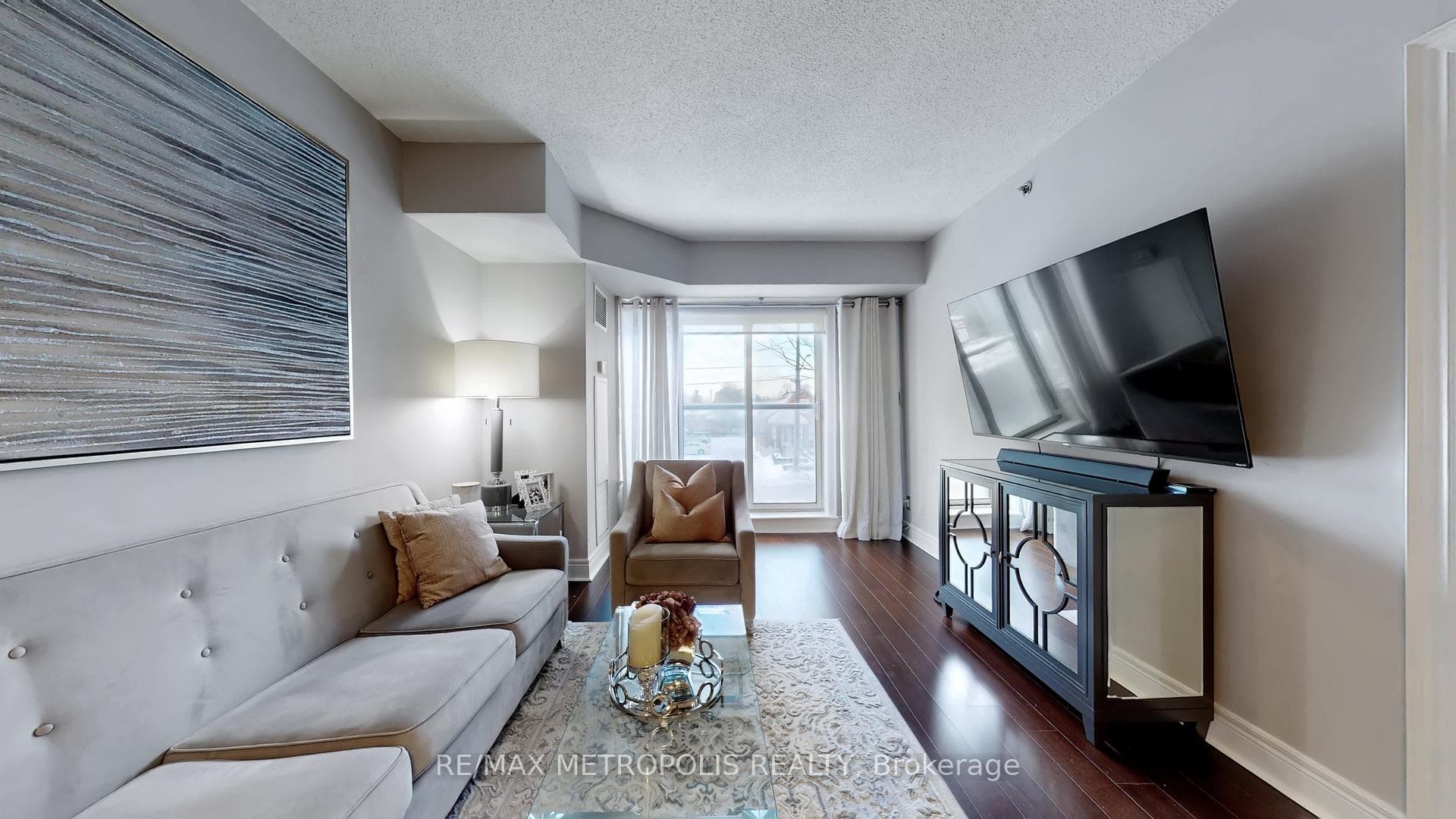 701 Sheppard Avenue W 228, Toronto C06, ON M3H 0B2, Toronto C06, ON — photo 2 of 50