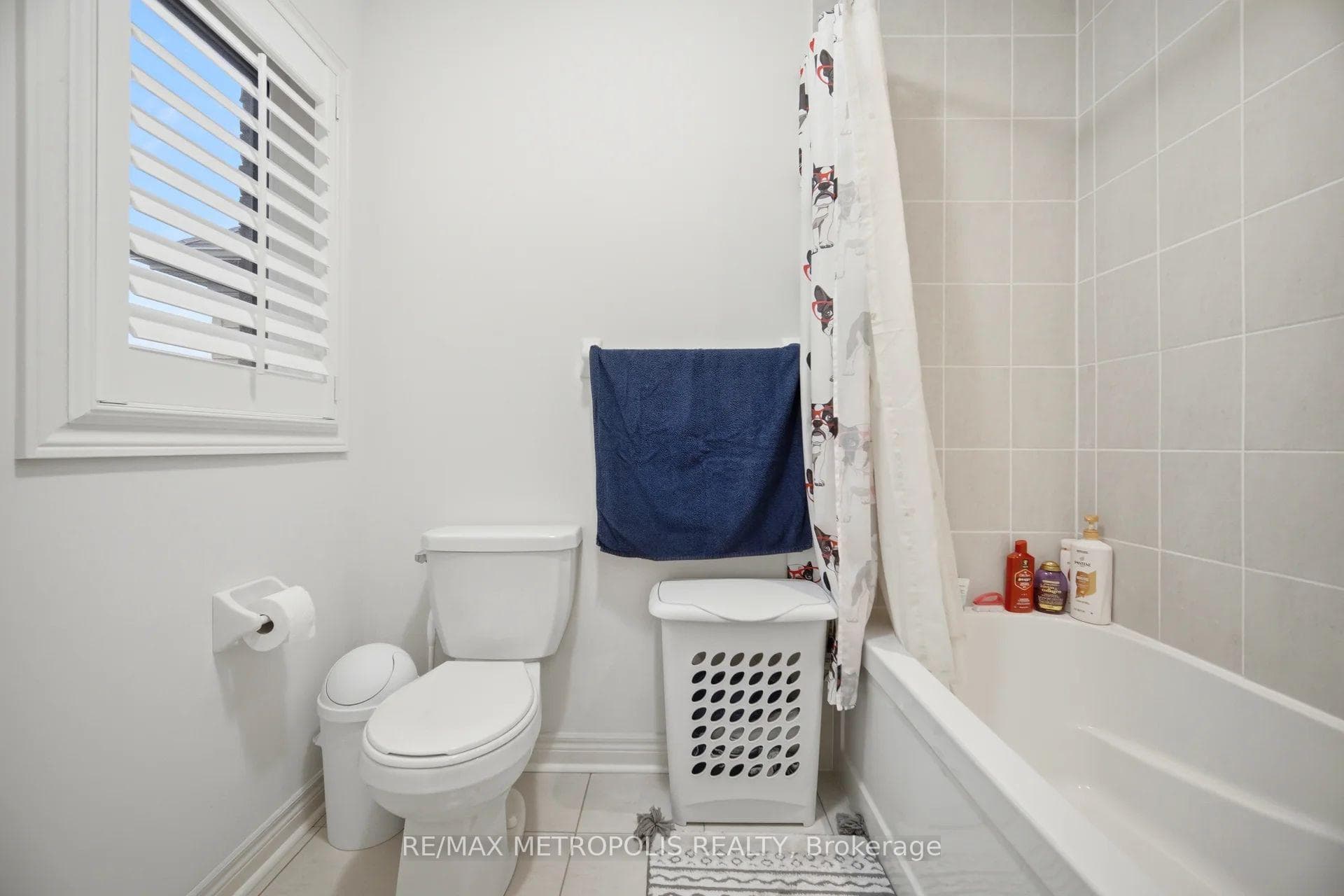 223 Inverness Way S, Bradford West Gwillimbury, ON L3Z 0W5, Bradford West Gwillimbury, ON — photo 20 of 95