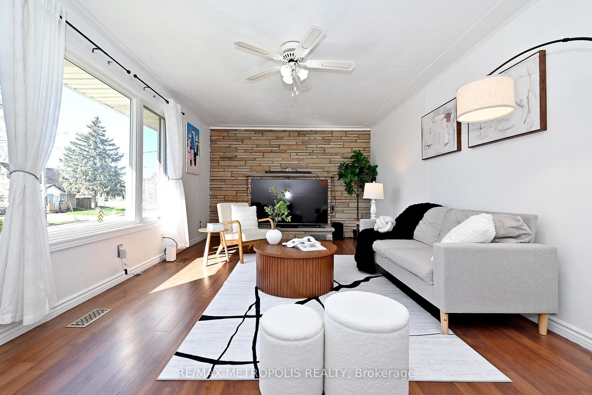 811 Dolph Street N, Cambridge, ON N3H 2B6, Cambridge, ON — photo 6 of 46