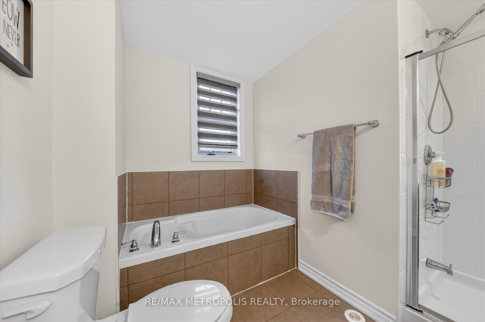 1 Boadway Crescent, Whitchurch-Stouffville, ON L4A 1X9, Whitchurch-Stouffville, ON — photo 36 of 47