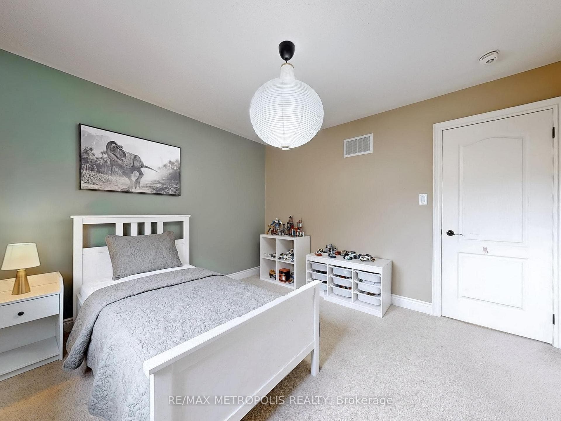 124 Milby Crescent, Bradford West Gwillimbury, ON L3Z 0X8, Bradford West Gwillimbury, ON — photo 16 of 28