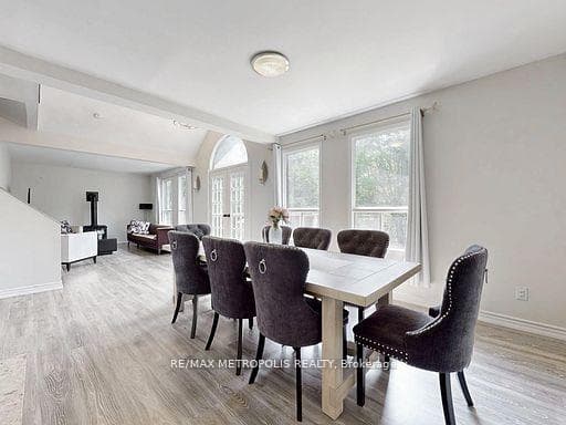 1000 Elgin Street, Newmarket, ON L3Y 3C1, Newmarket, ON — photo 14 of 50