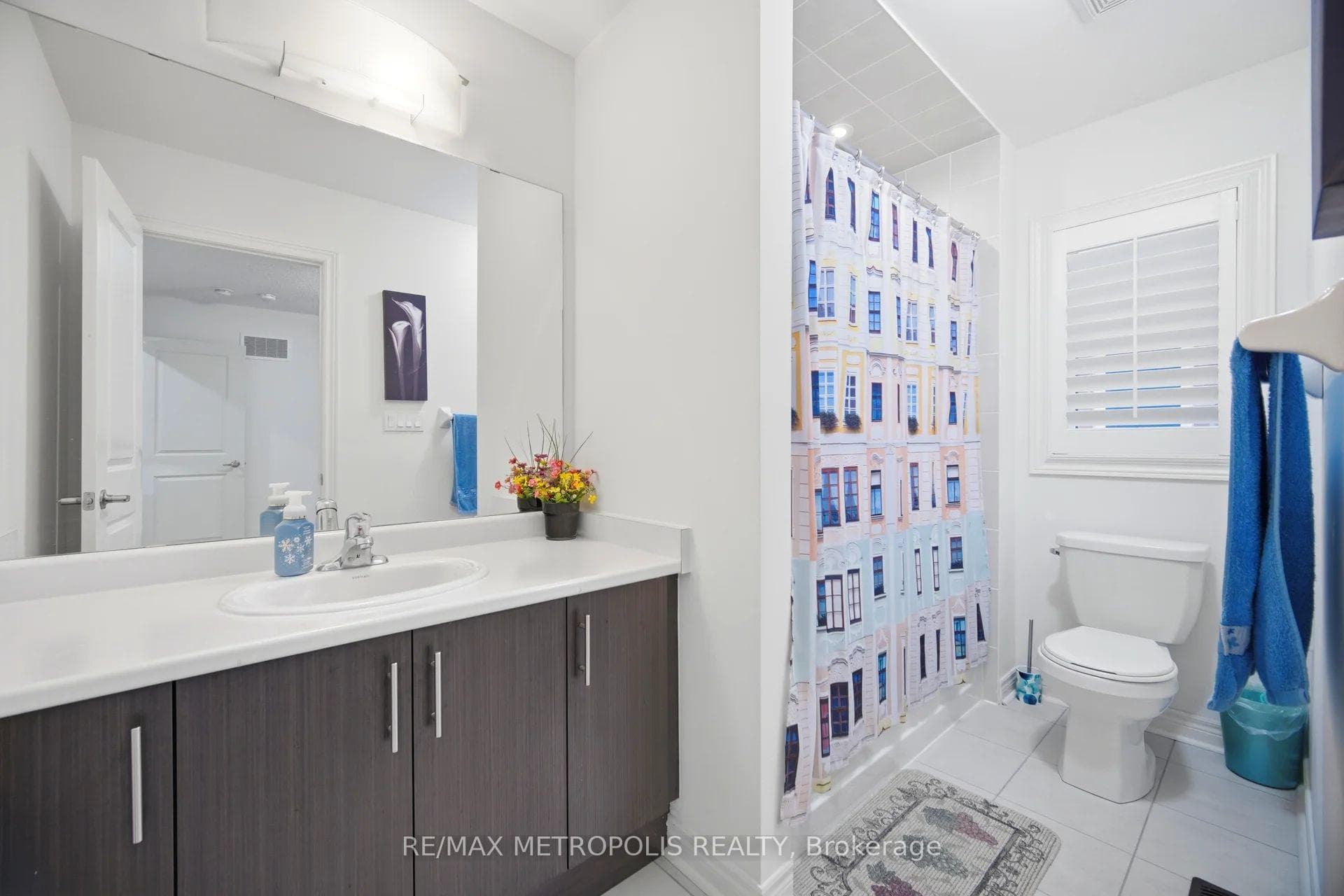 223 Inverness Way S, Bradford West Gwillimbury, ON L3Z 0W5, Bradford West Gwillimbury, ON — photo 17 of 95