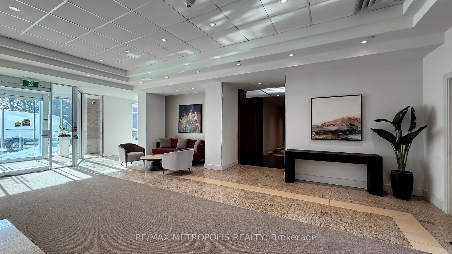 701 Sheppard Avenue W 228, Toronto C06, ON M3H 0B2, Toronto C06, ON — photo 34 of 50