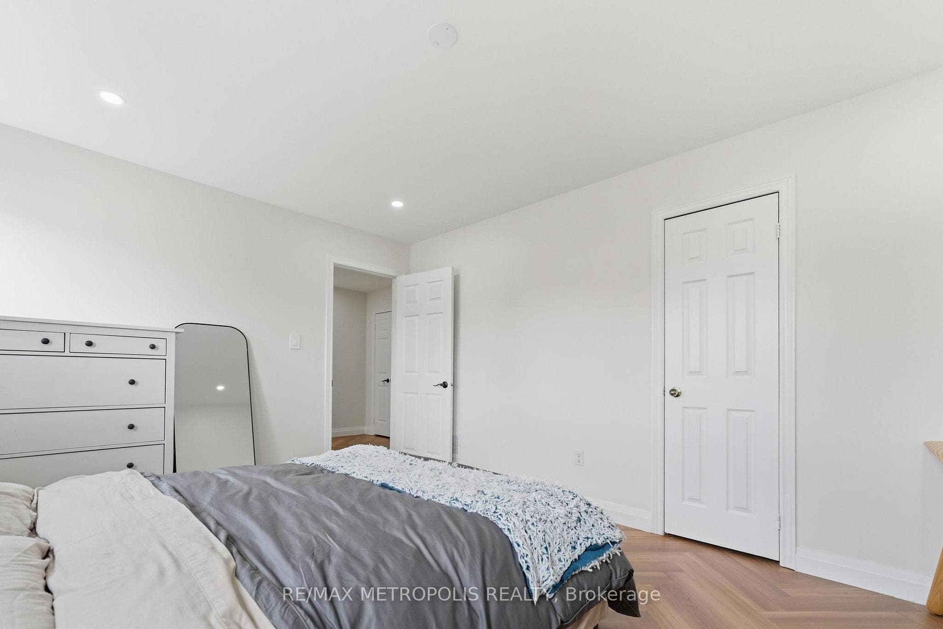 9 Tan Lane, Brampton, ON L6P 0Z9, Brampton, ON — photo 37 of 51
