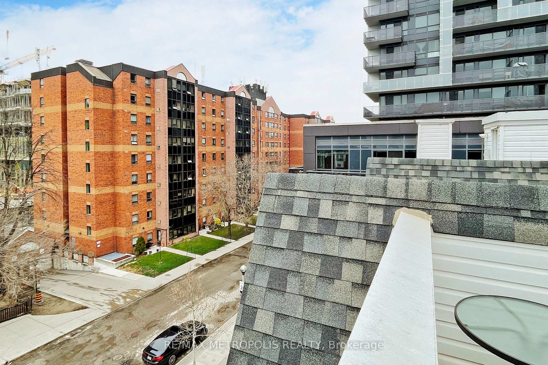12 Sudbury Street 404, Toronto C01, ON M6J 3W7, Toronto C01, ON — photo 46 of 50