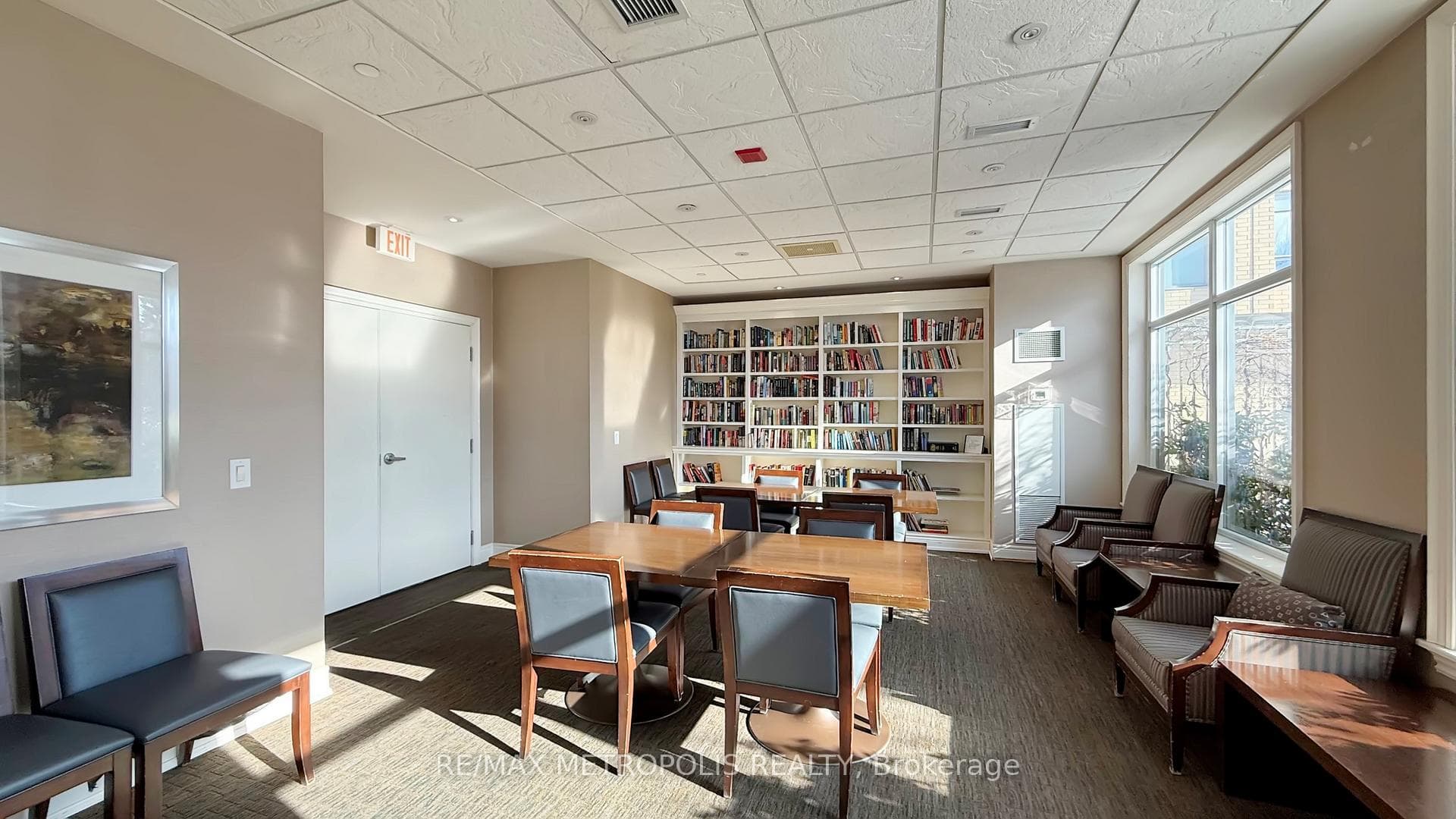 701 Sheppard Avenue W 228, Toronto C06, ON M3H 0B2, Toronto C06, ON — photo 43 of 50