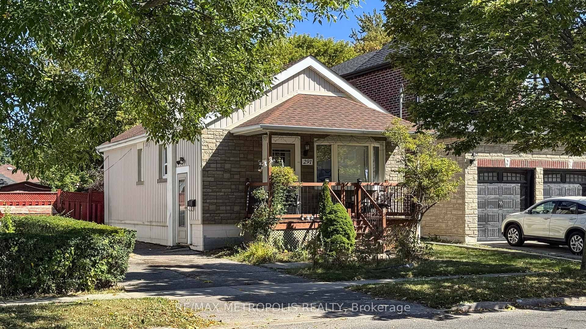 291 Kennedy Road E, Toronto E06, ON M1N 3P6, Toronto E06, ON — photo 3 of 47