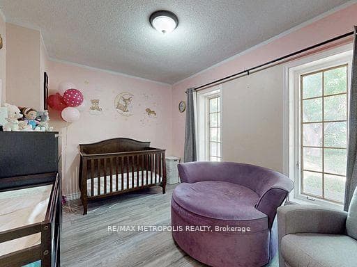 1000 Elgin Street, Newmarket, ON L3Y 3C1, Newmarket, ON — photo 25 of 50
