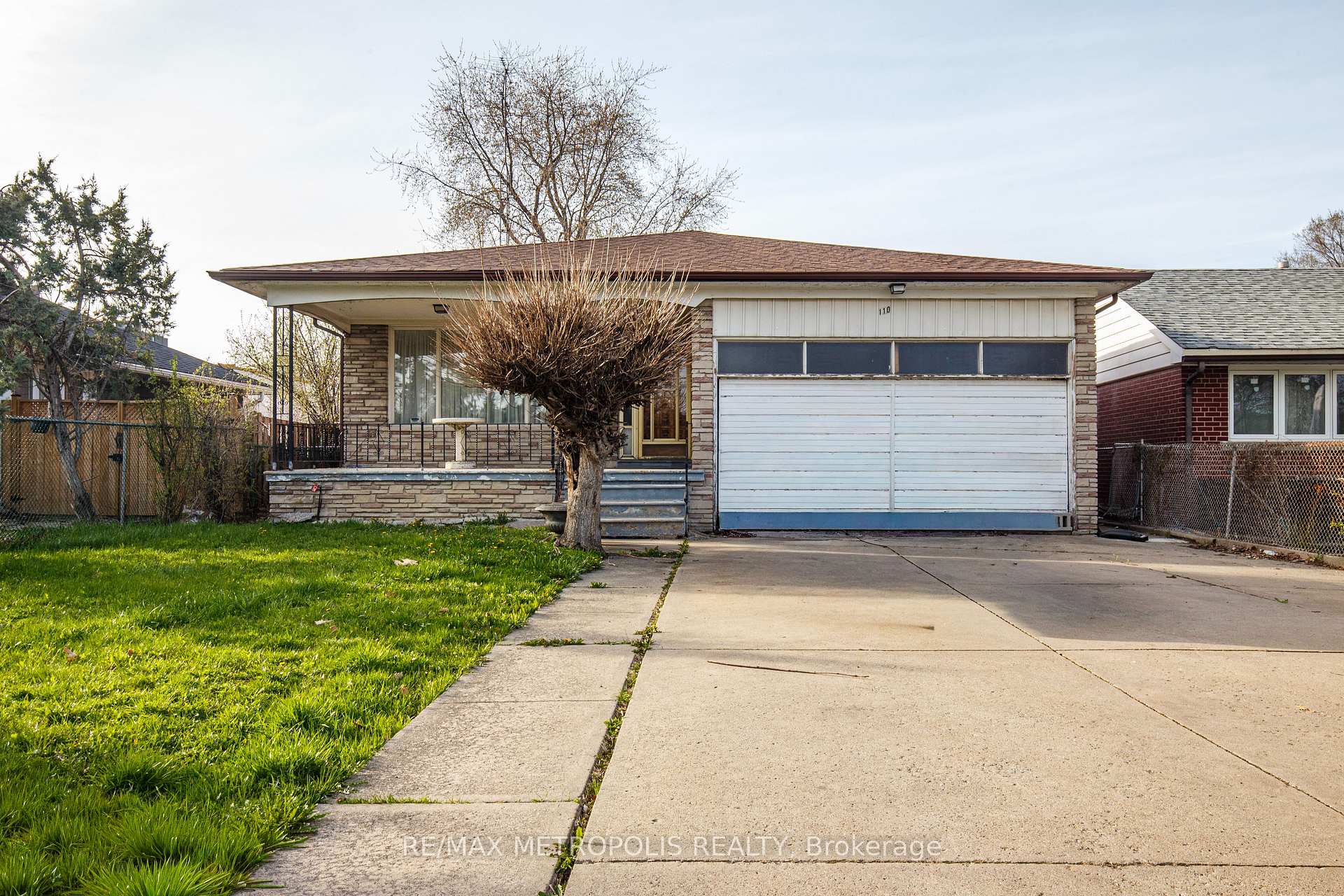 110 Stevenson Road, Toronto W10, ON M9V 2B5, Toronto W10, ON