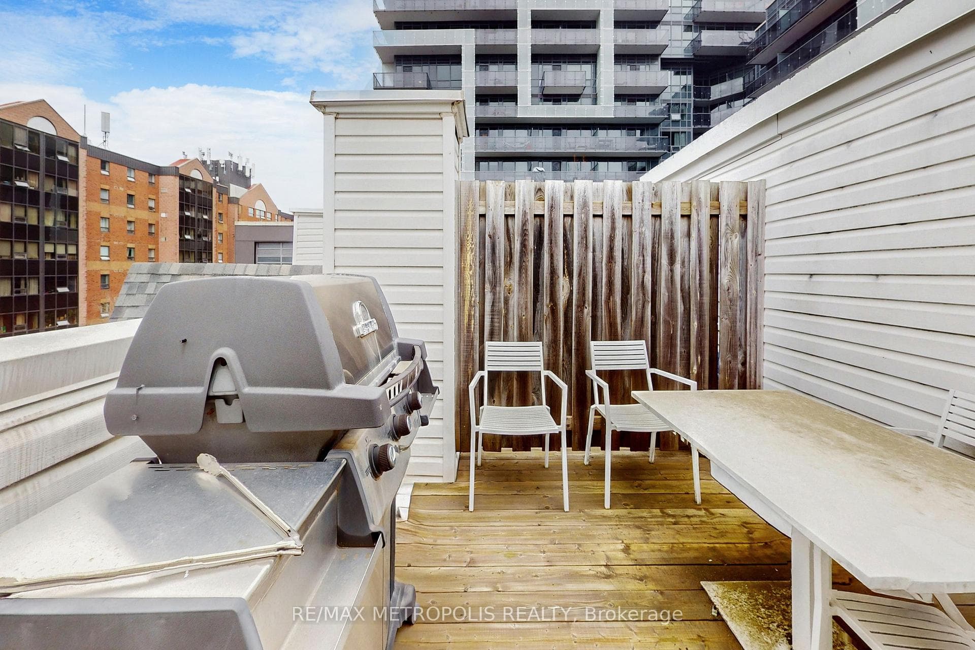 12 Sudbury Street 404, Toronto C01, ON M6J 3W7, Toronto C01, ON — photo 45 of 50