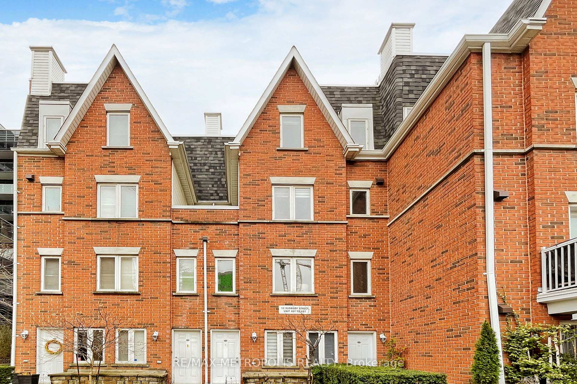 12 Sudbury Street 404, Toronto C01, ON M6J 3W7, Toronto C01, ON