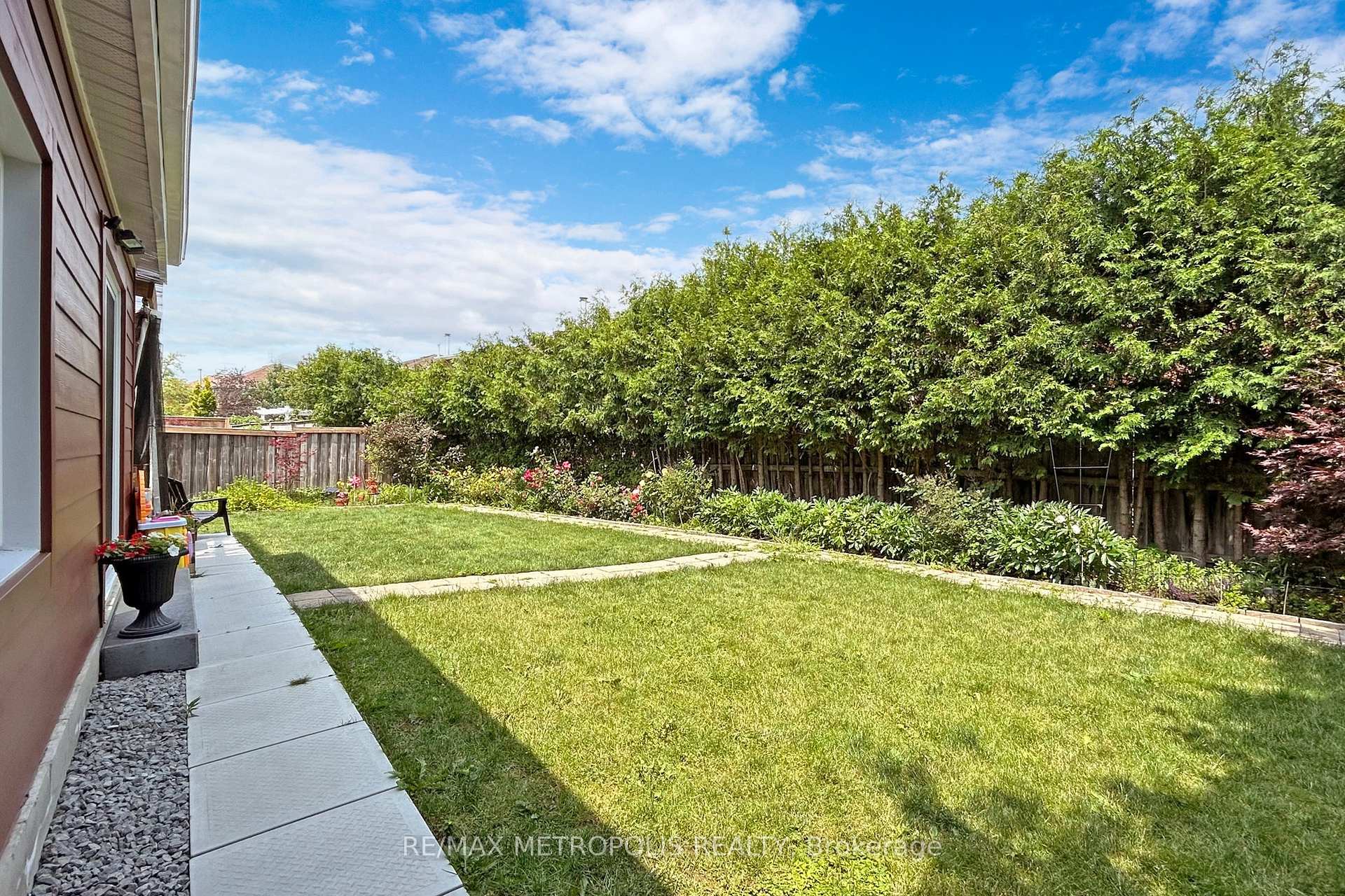 64 Mandel Crescent, Richmond Hill, ON L4C 9Z7, Richmond Hill, ON — photo 59 of 60