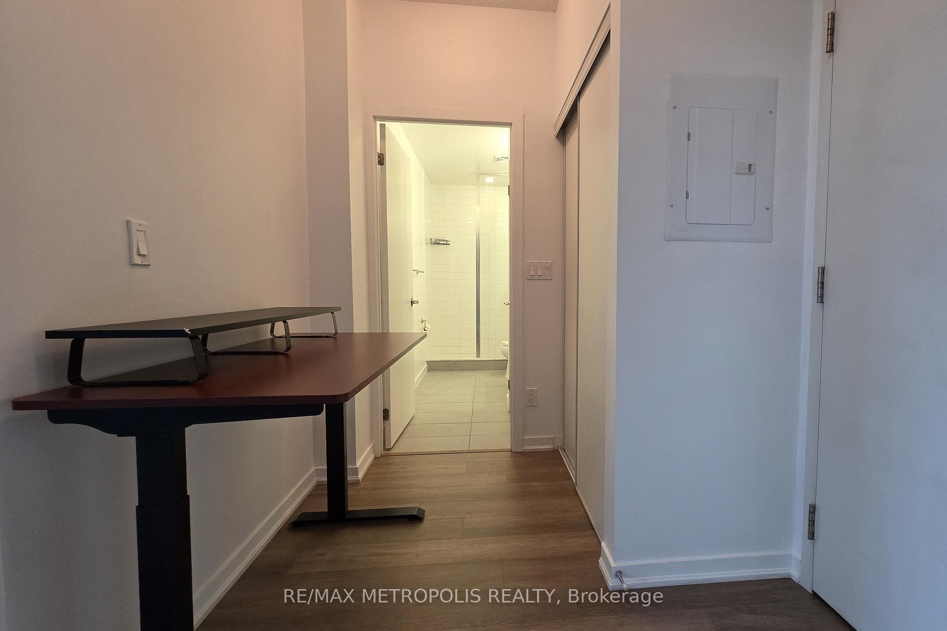 55 East Liberty Street 813, Toronto C01, ON M6K 3P9, Toronto C01, ON — photo 8 of 28