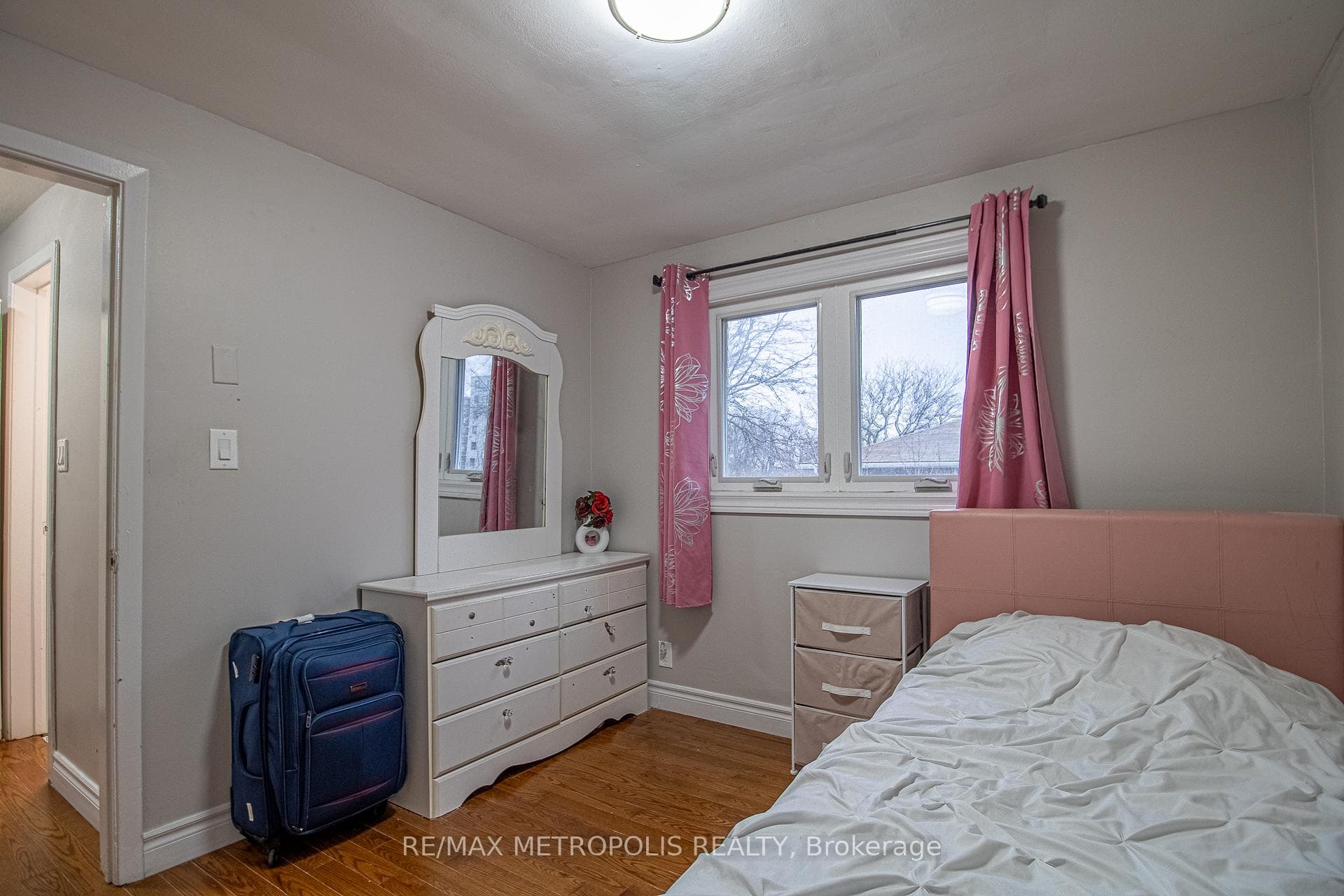 1098 Cedar Street, Oshawa, ON L1J 3R9, Oshawa, ON — photo 11 of 51