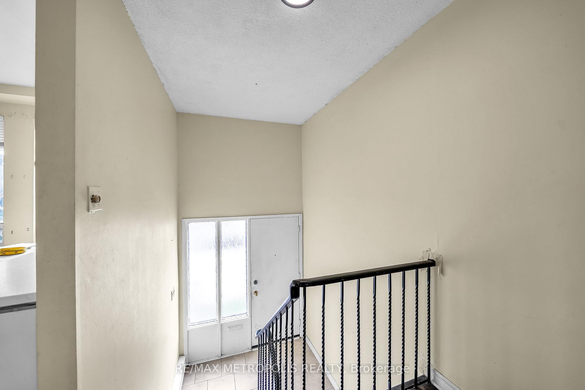 175 Trudelle Street 15, Toronto E08, ON M1J 3K5, Toronto E08, ON — photo 27 of 49
