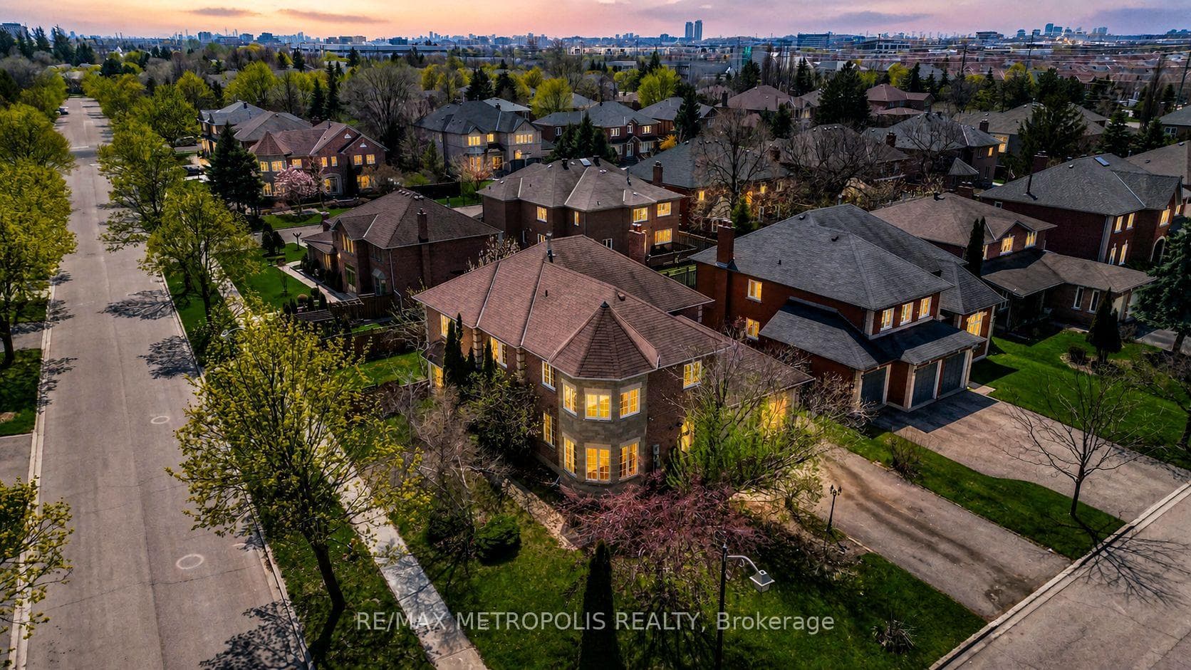 2 Schooner Court, Markham, ON L6C 1R2, Markham, ON