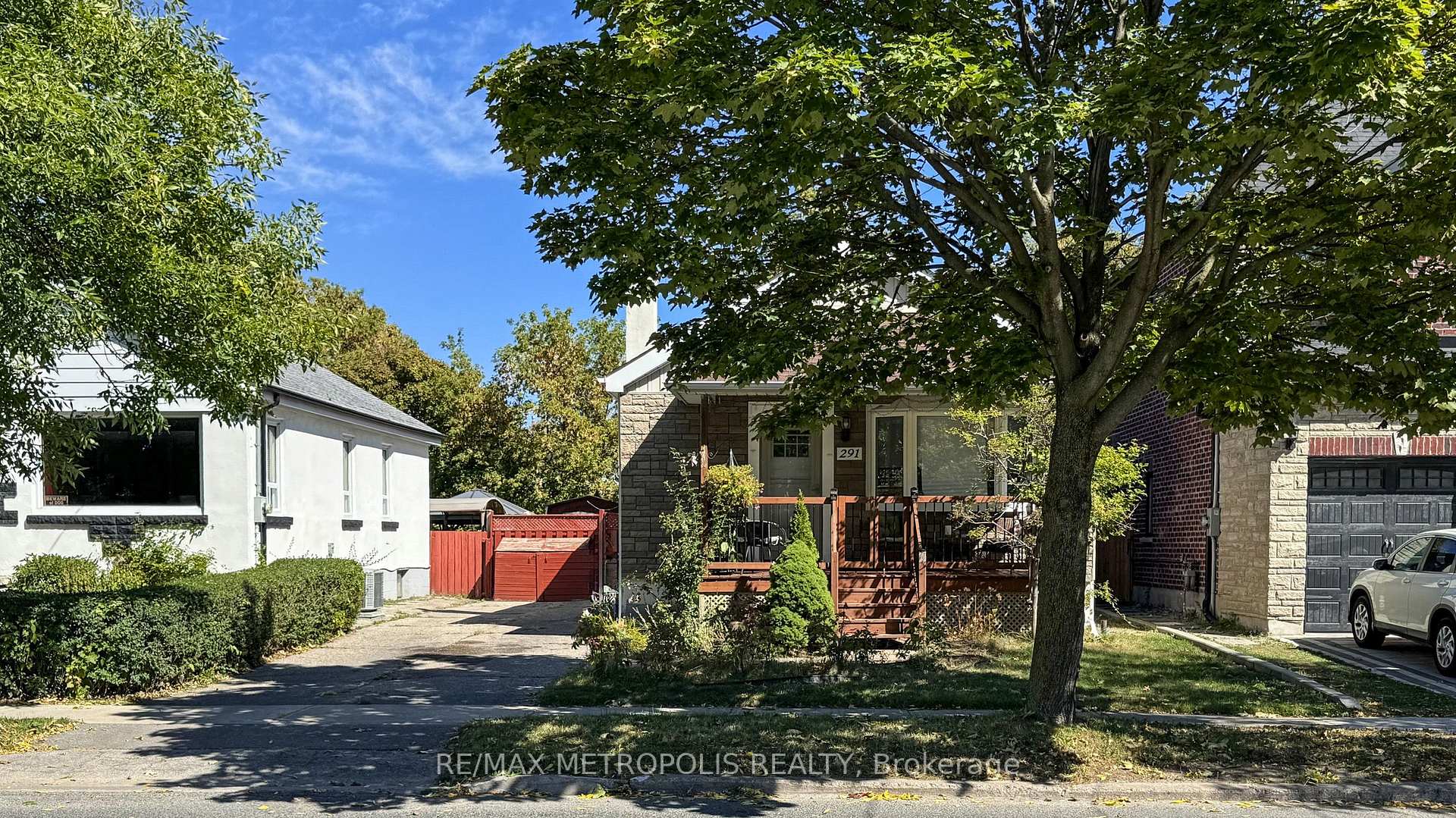 291 Kennedy Road E, Toronto E06, ON M1N 3P6, Toronto E06, ON — photo 2 of 47