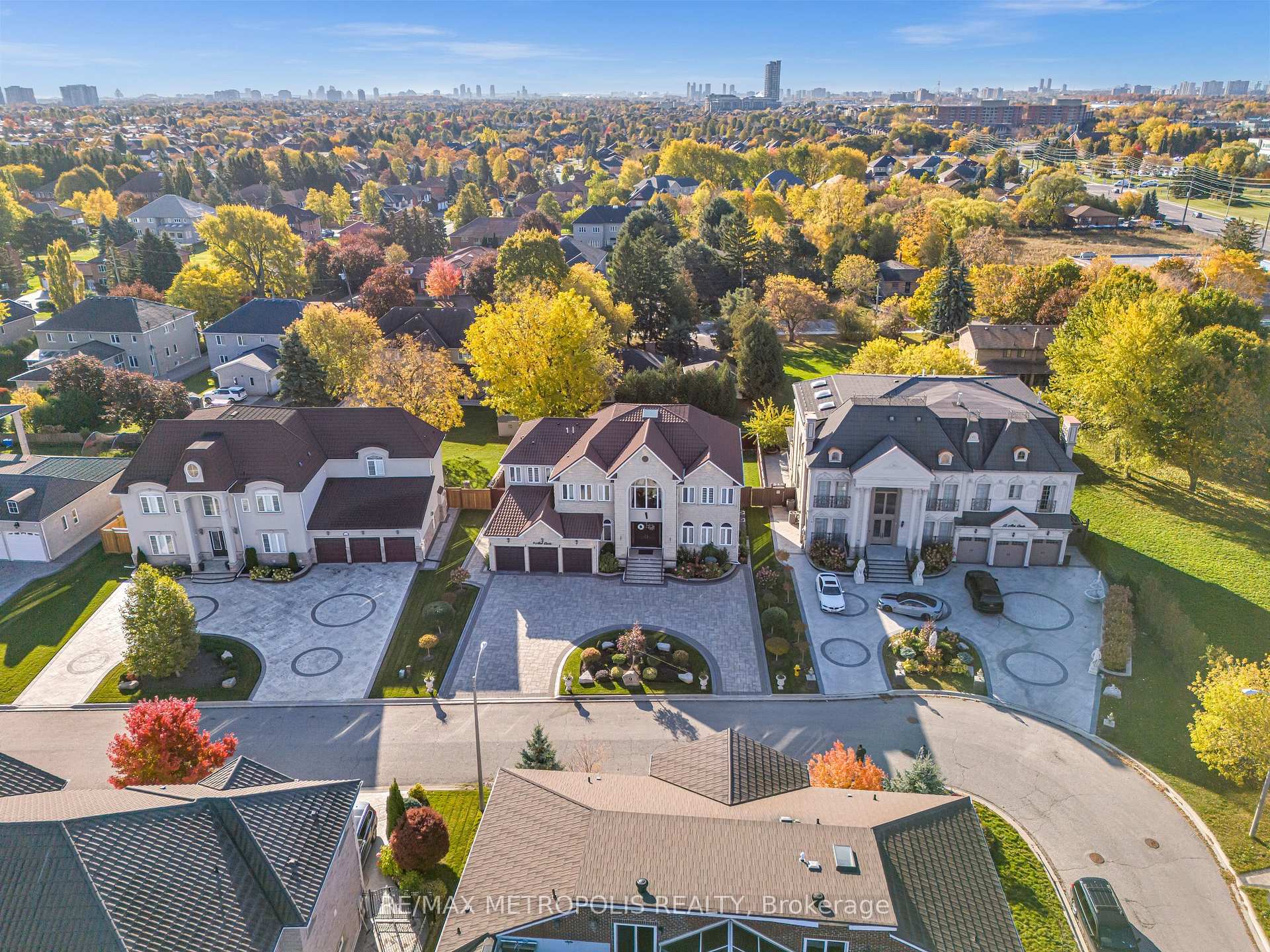 9 Alai Circle, Markham, ON L3R 1E2, Markham, ON — photo 4 of 50
