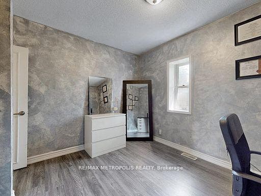 1000 Elgin Street, Newmarket, ON L3Y 3C1, Newmarket, ON — photo 24 of 50