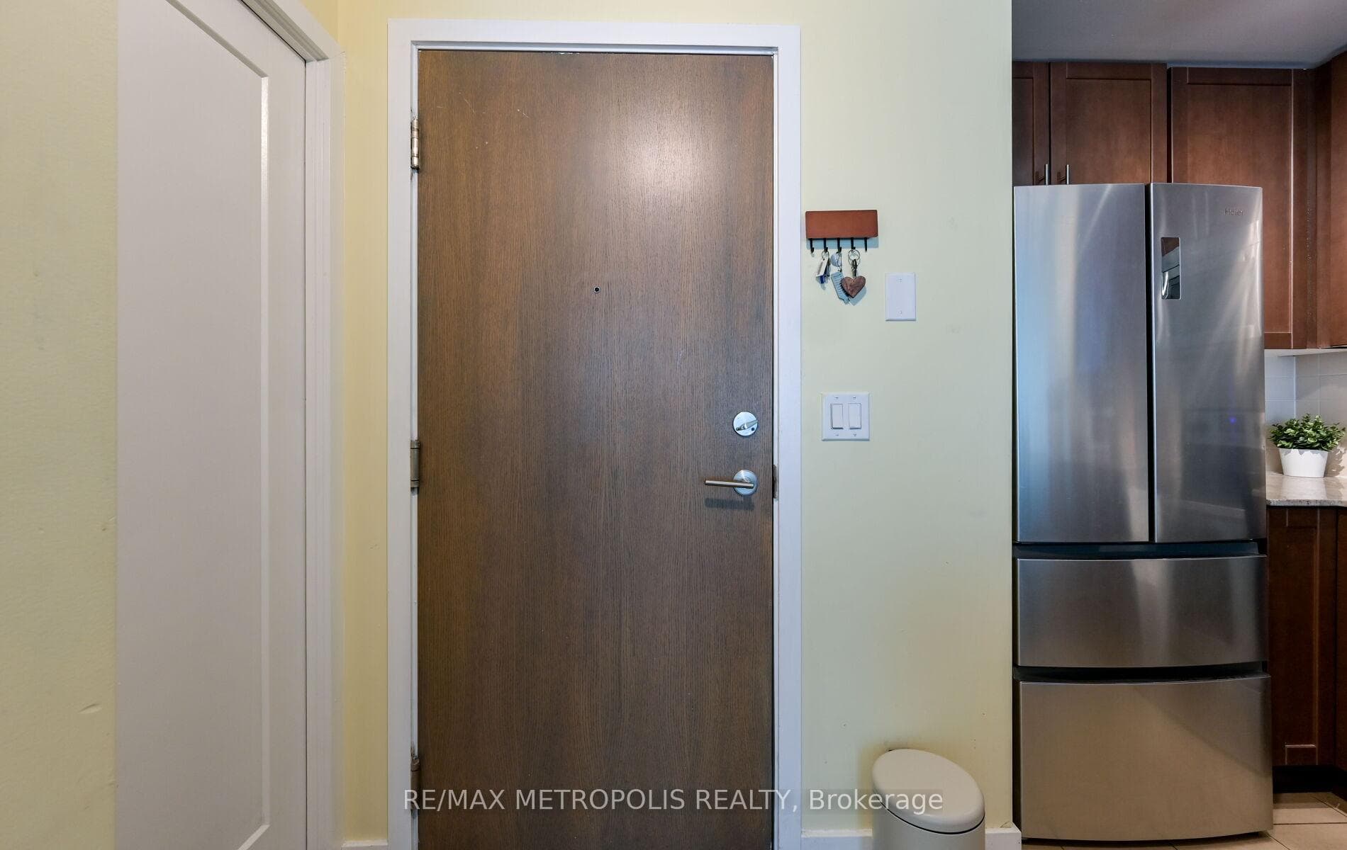 3985 Grand Park Drive 1004, Mississauga, ON L5B 0H8, Mississauga, ON — photo 28 of 43