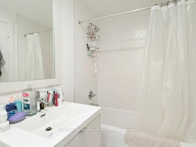 38 Cameron Street 1120, Toronto C01, ON M5T 0C3, Toronto C01, ON — photo 10 of 36